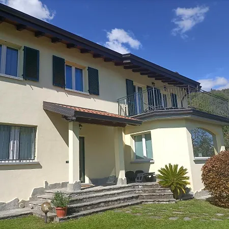 度假居 Casa Olive 2 Oliveto Lario